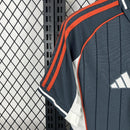 CAMISOLA DE BASEBOL DO BAYERN MUNICH  25/26 GRAFITE