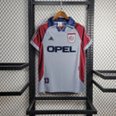 CAMISA RETRÔ DO BAYENR MÜNCHEM 98/99 CINZA E VERMELHO